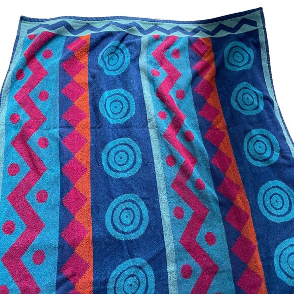 Island Beach Lifestyle  Multicolor Beach Bath Towel  80s 90s Retro Style  u - Picture 5 of 7